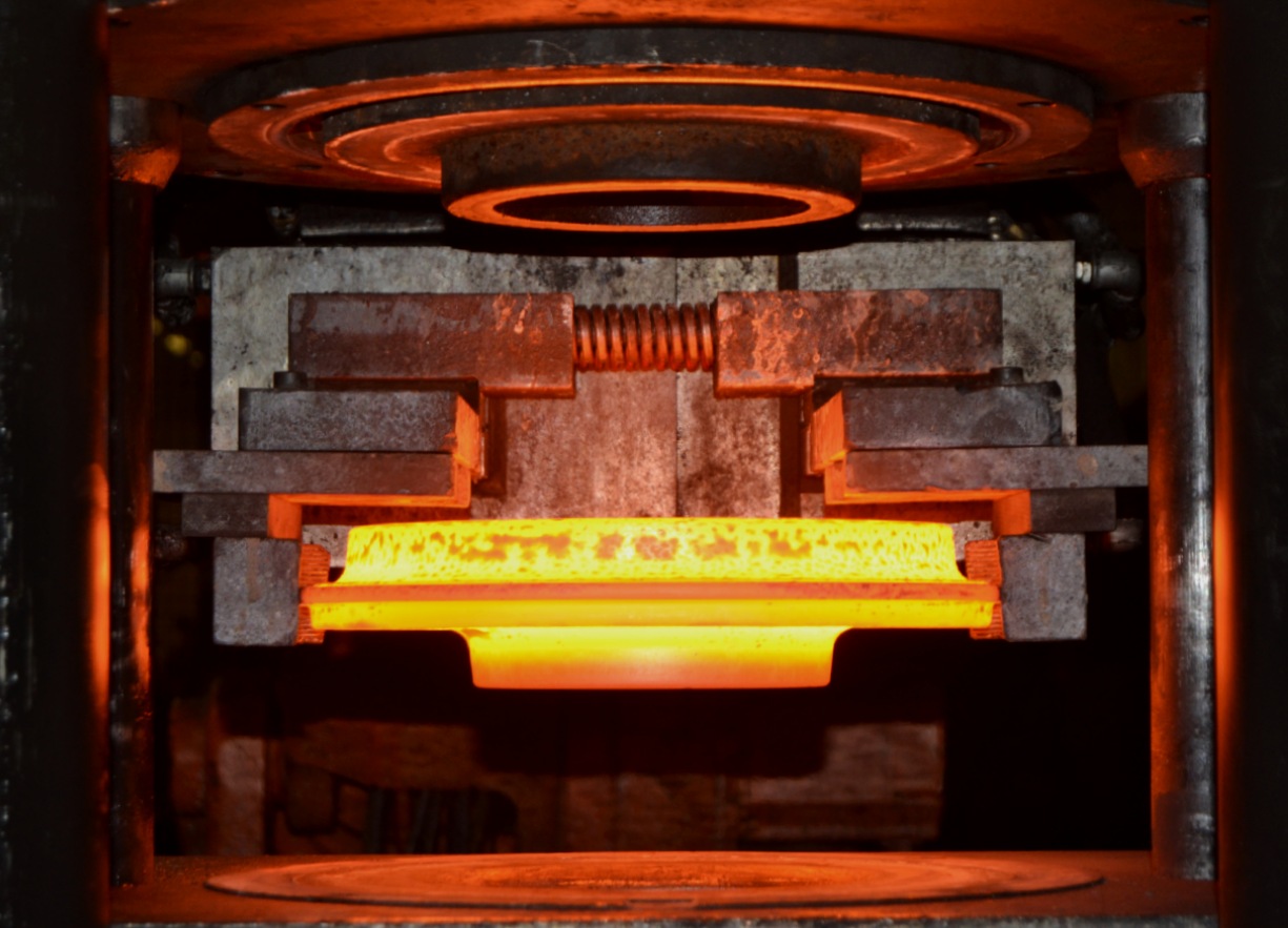 AMMA_stampaggio-a-caldo-2 Amma stampaggio a caldo